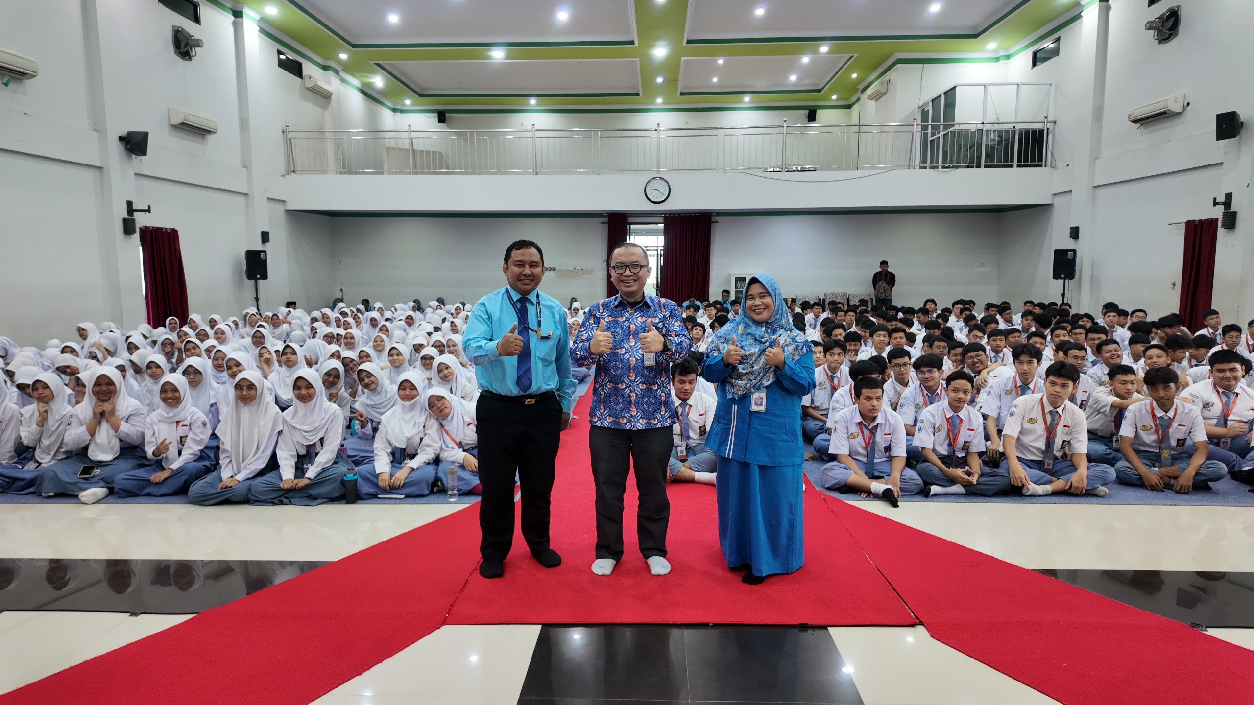 Talkshow CIS: "Disiplin Hari Ini, Sukses di Masa Depan"